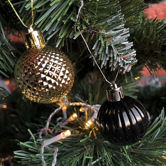 BLACK CHRISTMAS BALLS 34 PCS SYSD1688-033