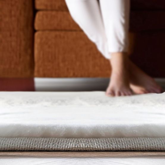 Silk Carpet Rabbit - Brick