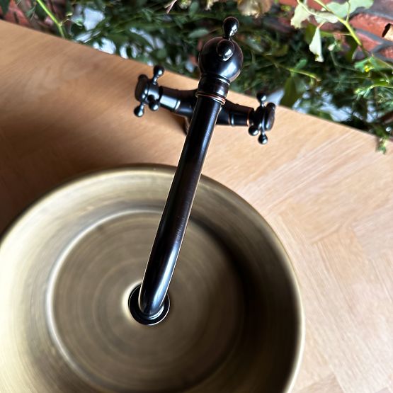 Timeless REA Betty Sink