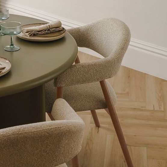 Upholstered Chair Sorrento, Beige, Boucle/Light Walnut