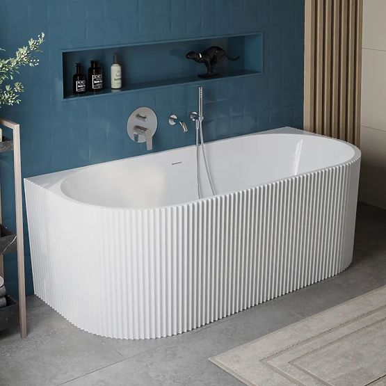 Veneta 170 cm Acrylic Wall Bathtub